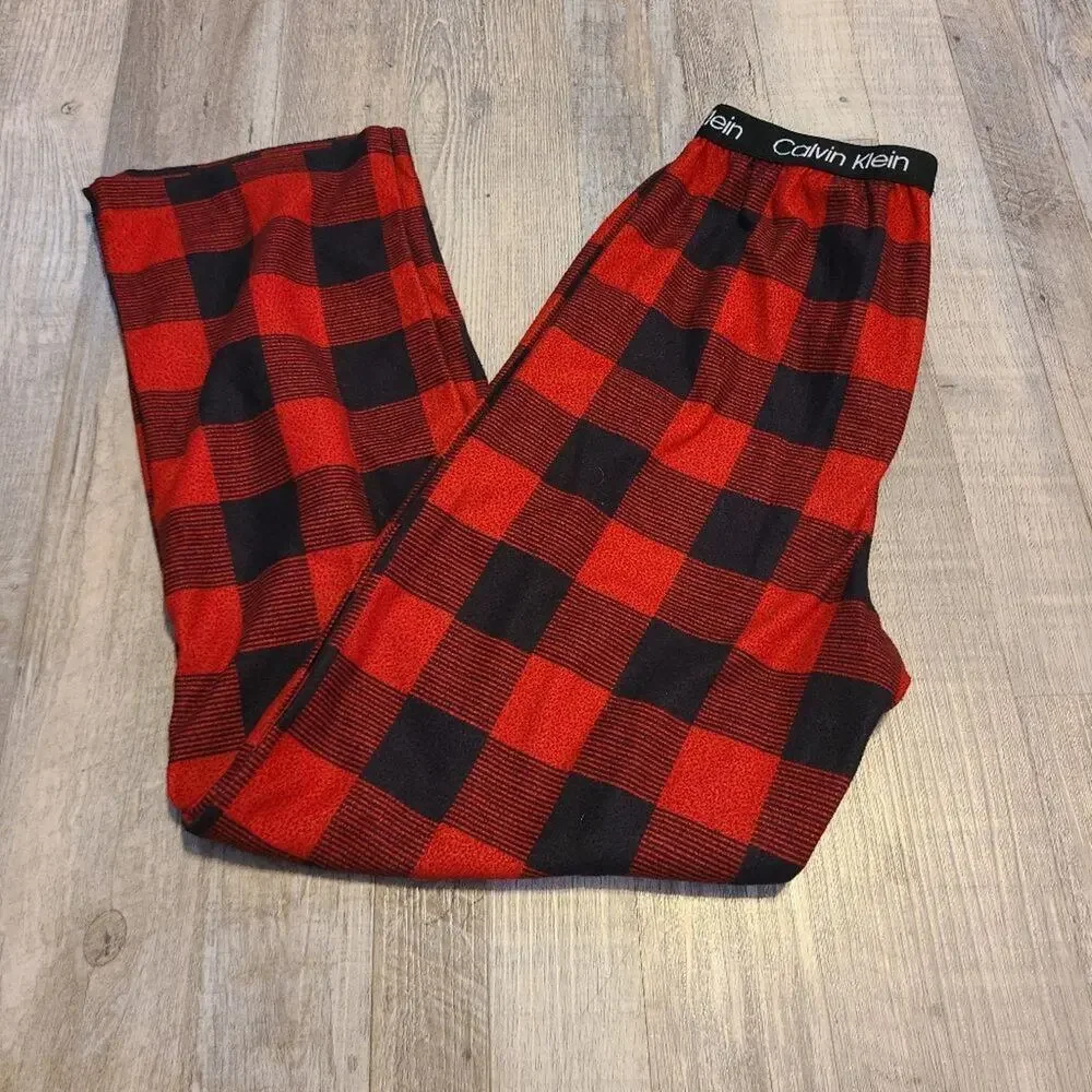 𝅺Calvin Klein large 10-12 women's red and black plaid pajama bottoms